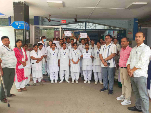 विश्व मलेरिया दिवस पर जिलेभर में जागरूकता अभियान, स्वास्थ्य कर्मियों ने ली शपथ